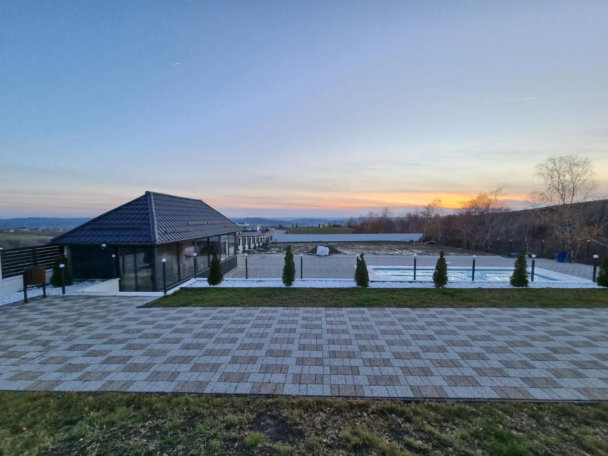 Casa De Vacanta Larisa Новачі-Страіні Екстер'єр фото